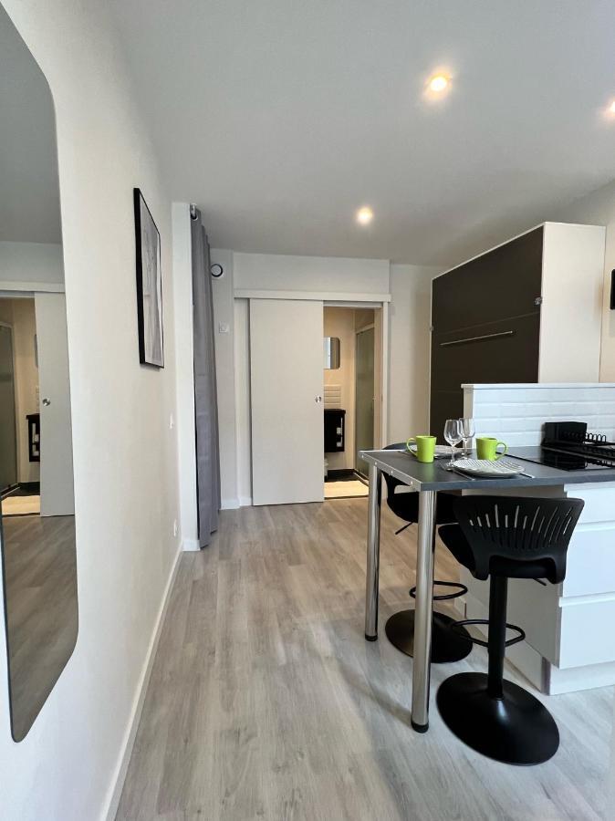 Lysbed - Desjardins Apartment Angers Bagian luar foto